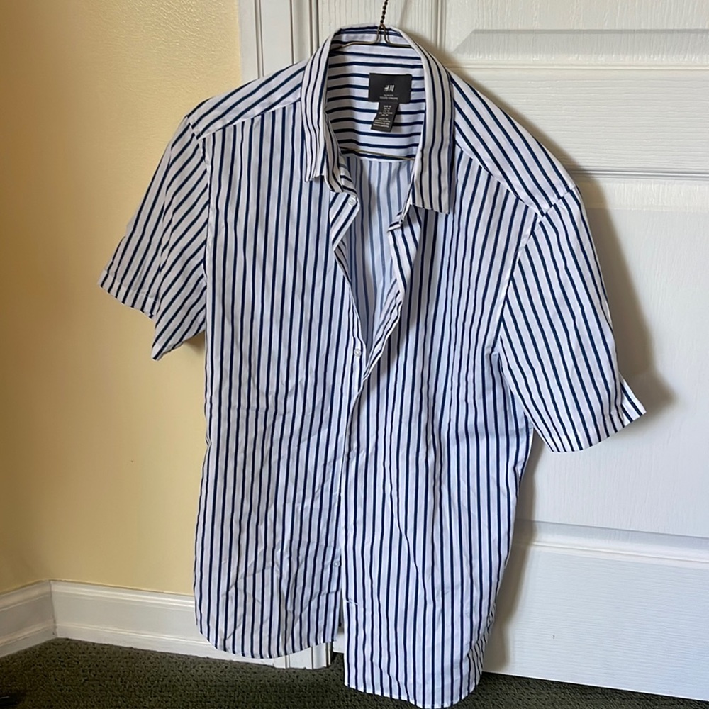 H and m button up
